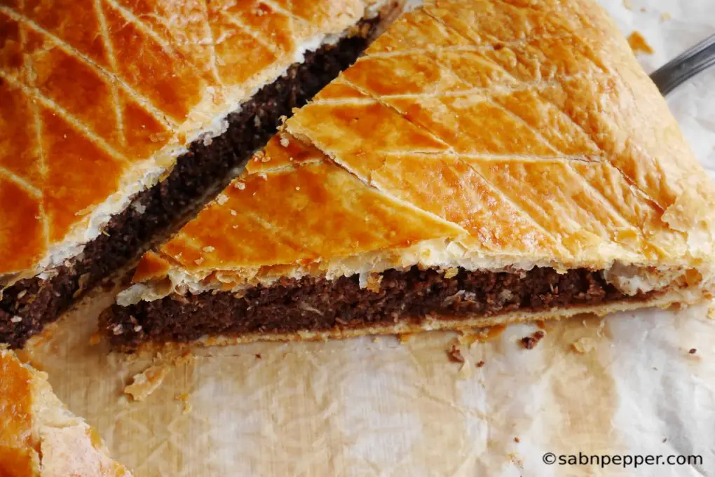 Galette des rois noix de coco chocolat (sans amande) - Sab'n'Pepper