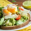 Une recette facile de tartine avocat et son œuf mollet : healthy et rapide #ideerecette #recetteavocat #lundivert #ideereettlundivert