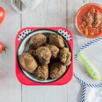 Boulettes d'aubergine à la tomate