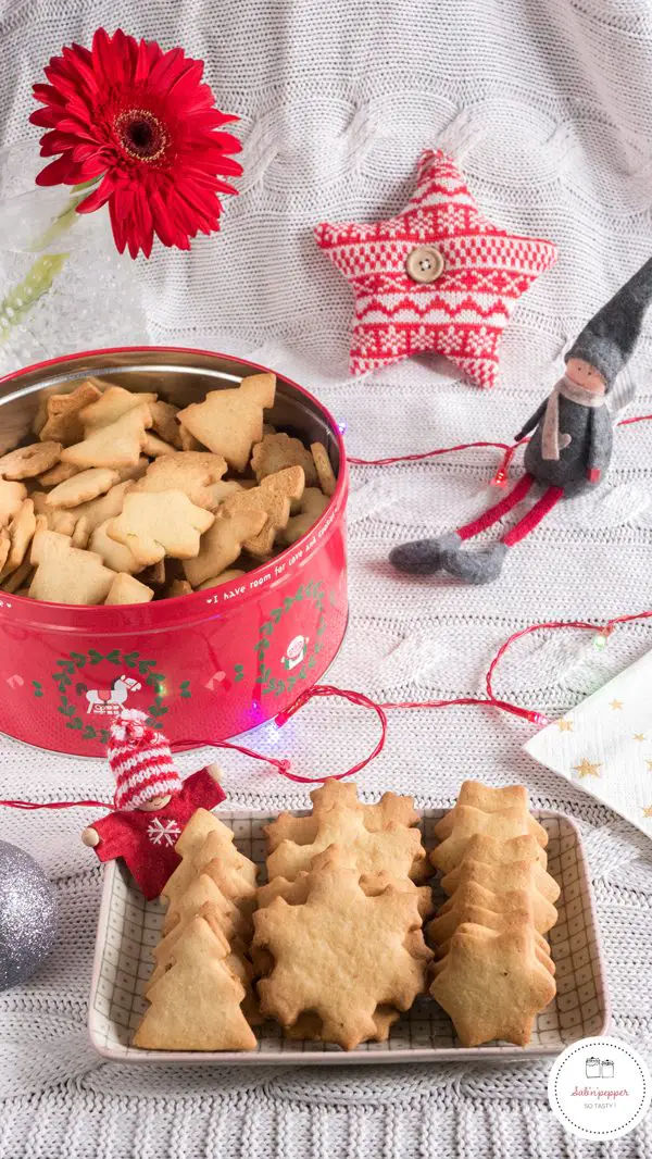 sables-de-noel-recette-facile-1 Ces sablés de Noelsont si faciles à réaliser que vous en ferez des tonnes ! #sablésdenoel #recettefacile