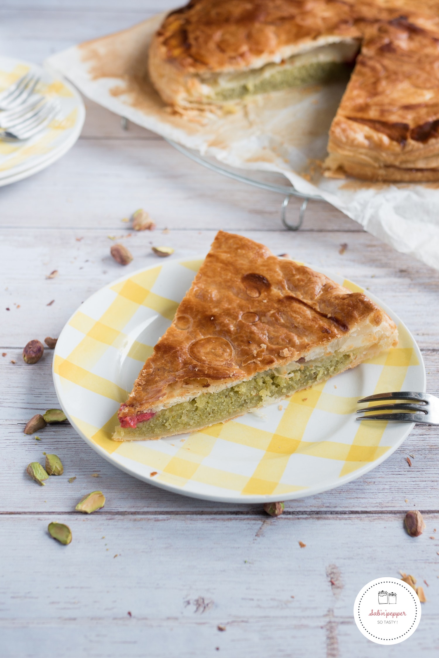 Galette des rois maison pistache framboise