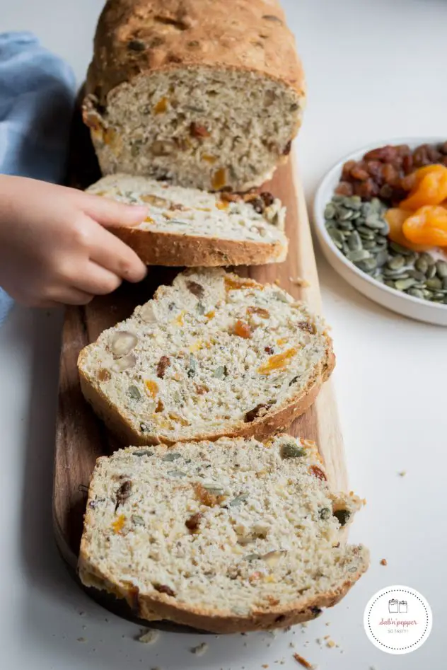 Pain De Mie Aux Fruits Secs Et Aux Graines Sab N Pepper