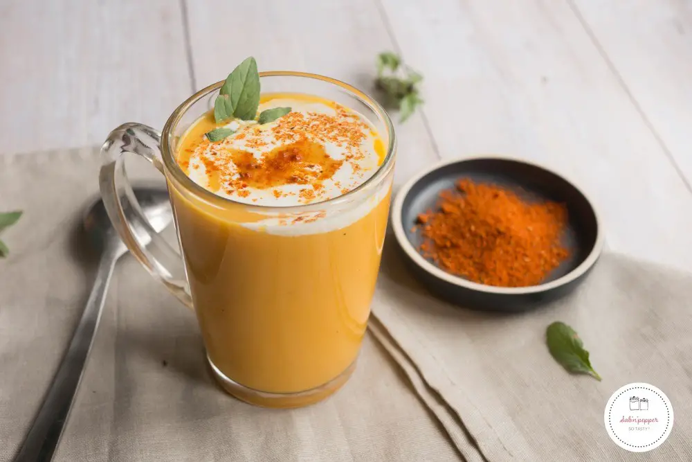 Soupe carotte gingembre au lait de coco et curry rouge - Sab'n'Pepper