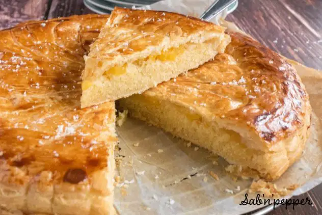 Galette des rois coco mangue ; une recette antillaise facile à faire #recettefacile #recette #galettedesrois #antilles