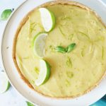 Cette recette de tarte citron vert basilic sera le parfait dessert pour épater vos convives. Une tarte simple et savoureuse comme on les aime