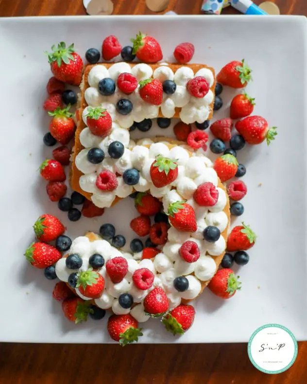 Number cake aux fruits ; une recette simple et savoureuse